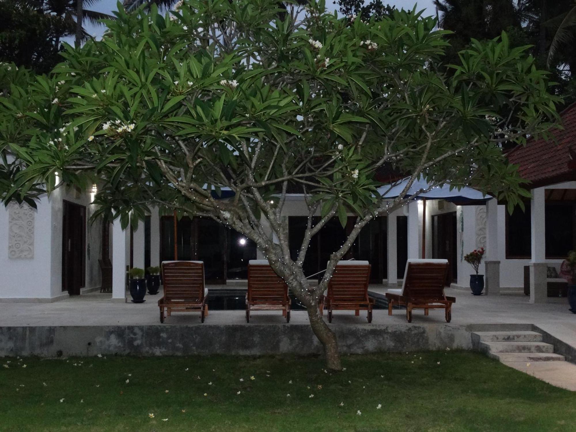 Villa Serenity Candi Dasa  Luaran gambar